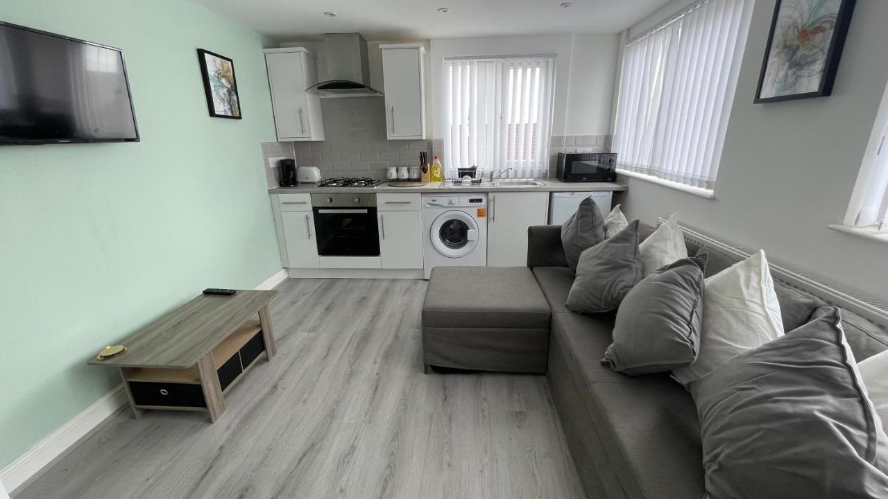 Ryan Air I Bnb - Lfc Apartments Ливерпуль Экстерьер фото